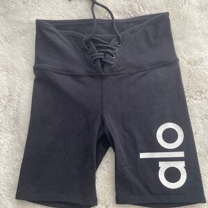 ALO lace up biker shorts